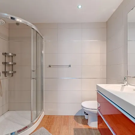 Gorgeous In Apartamento *