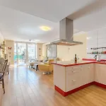 Apartmán Gorgeous In *