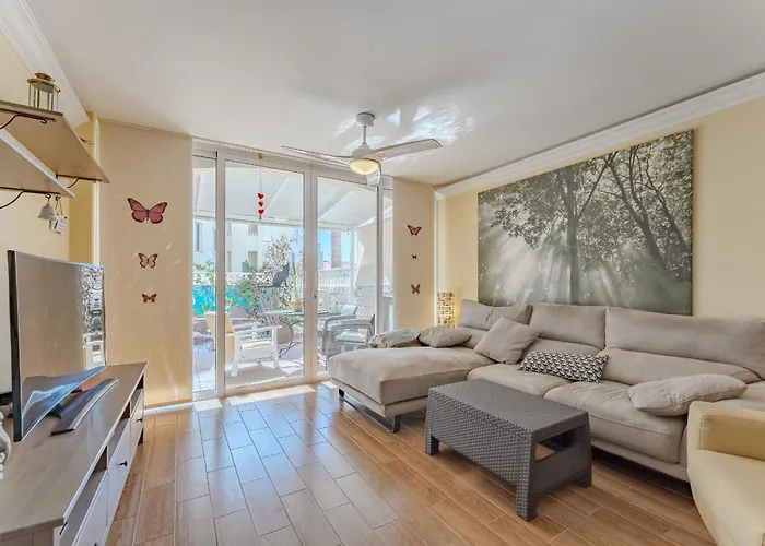 Gorgeous In شقة كالاو سالفاجي