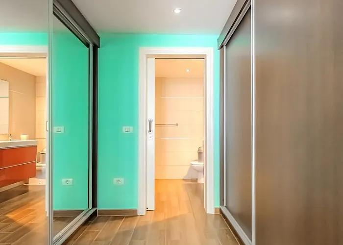 Gorgeous In شقة *